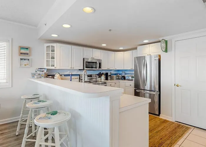 Renovated Corner With Ocean View Balcony Fireplace & Shared Pool Ocean City