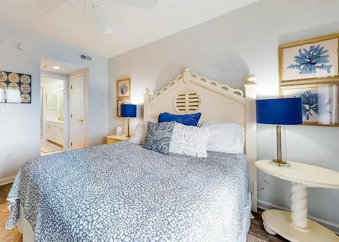 Renovated Corner With Ocean View Balcony Fireplace & Shared Pool